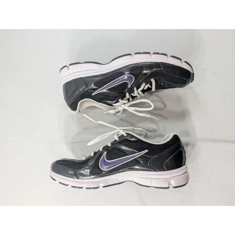 Nike Womens Air Track Star 3 398544-011 US 9 Black.Purple Excellent
